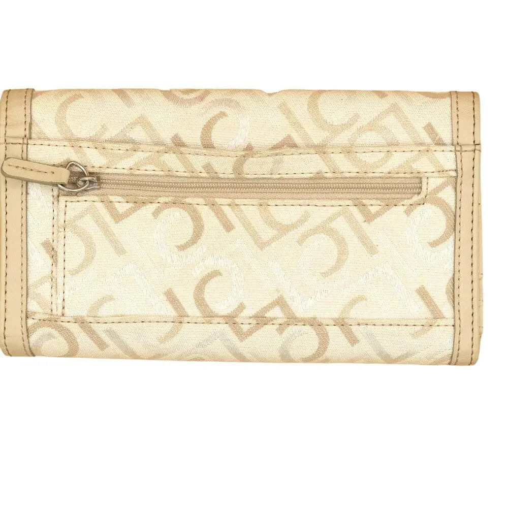 Liz Claiborne Cream Gold Canvas Wallet